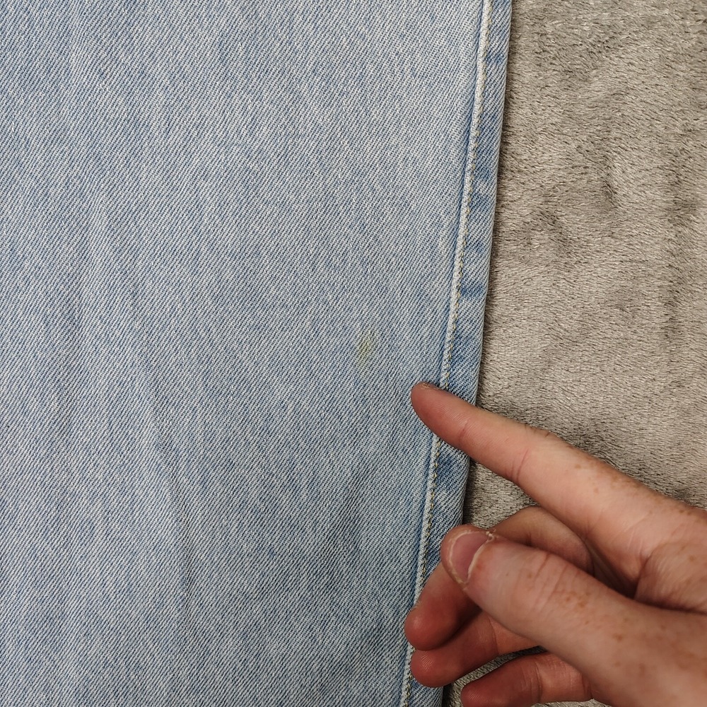 Levis Jeans Women 25x30 Blue 501 90s Premium Denim Light Wash Button Fly Classic - Picture 4 of 16